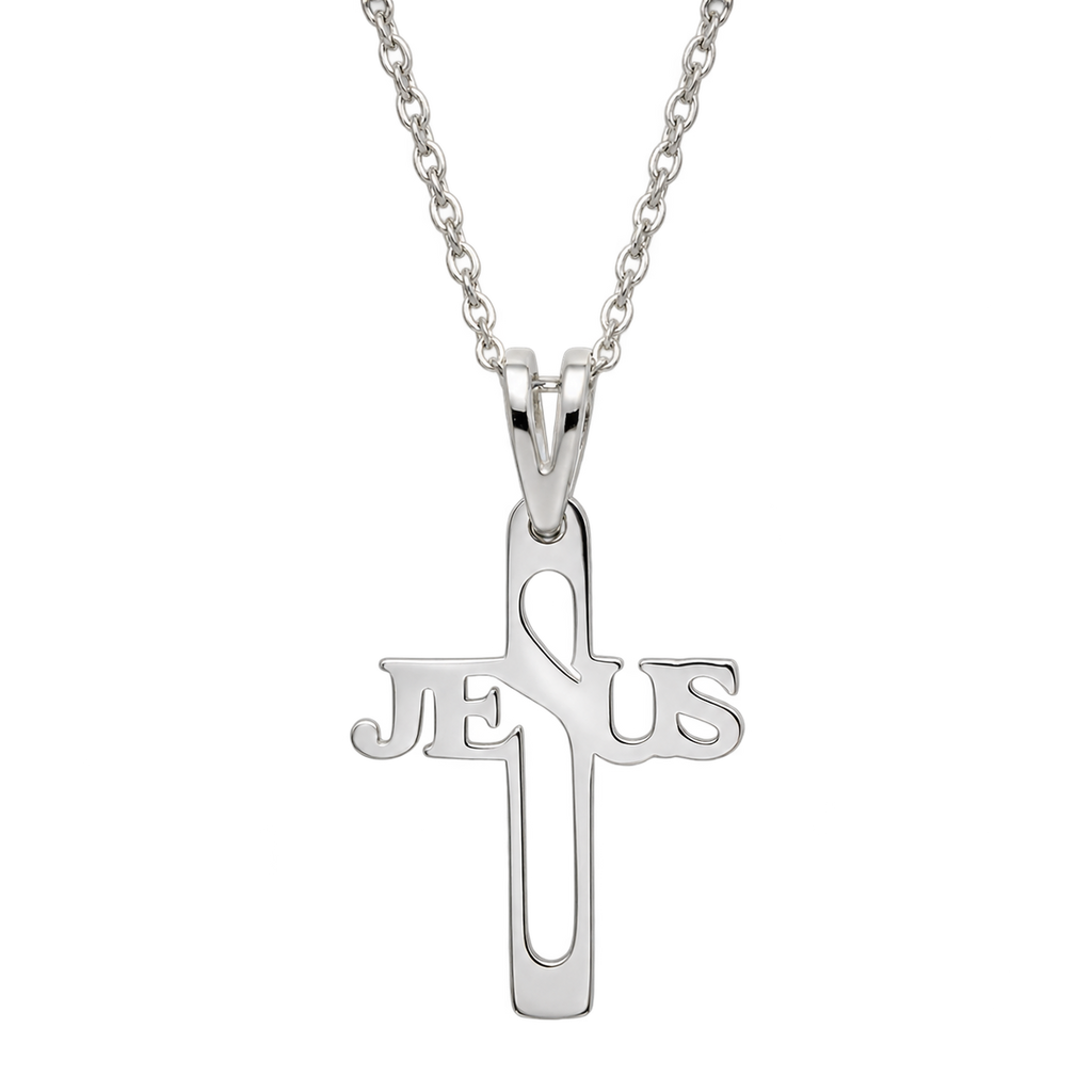 Cadena y dije cruz de Jesús pequeña en plata, con el dije y el tramo visible de cadena aislados sobre fondo transparente.