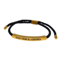 Pulsera Dios Tiene el Control con Caja de Lujo, producto aislado sobre fondo transparente